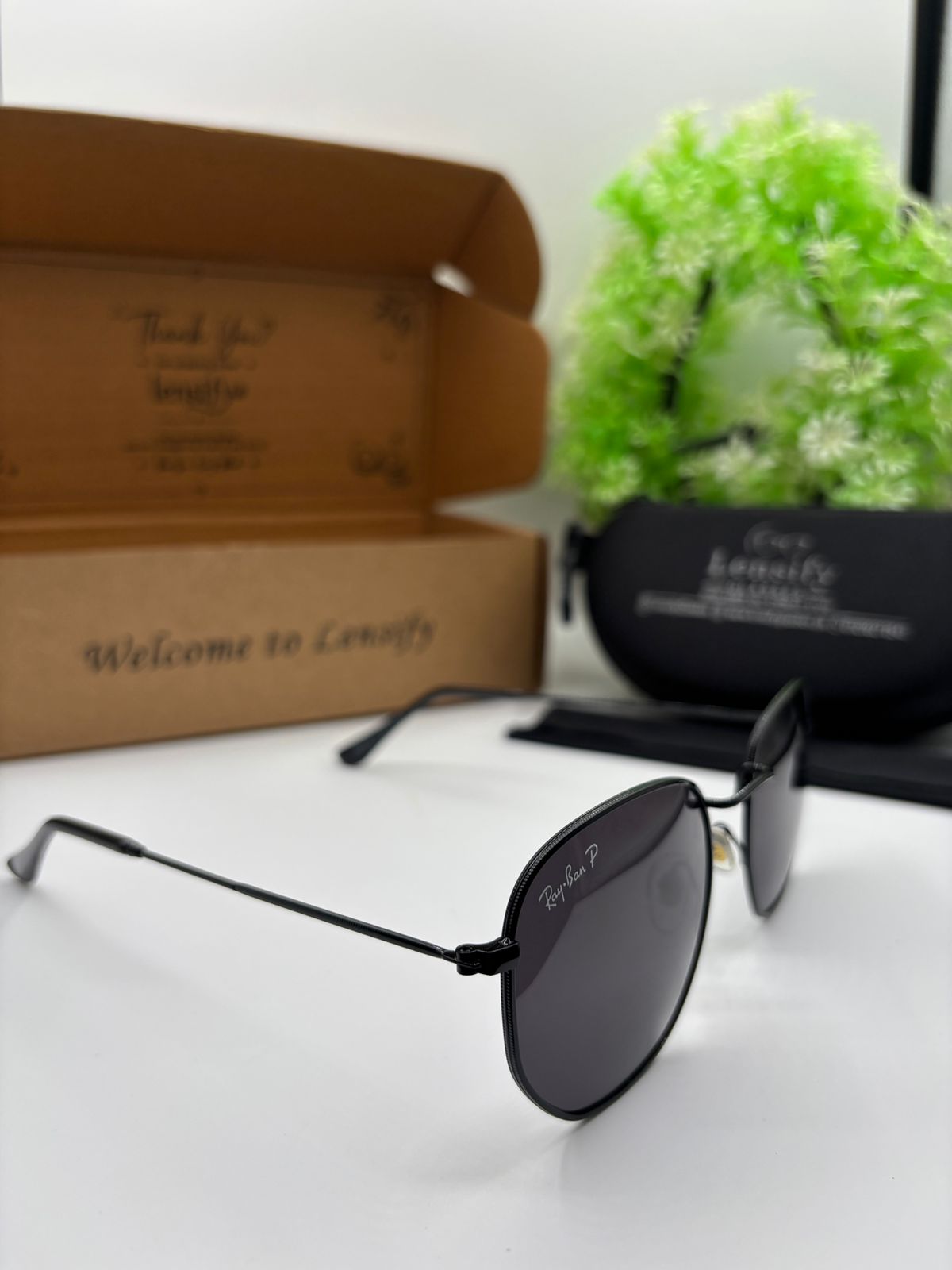 RAYBAN