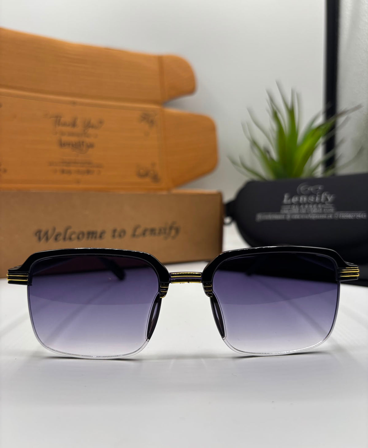 NERO SQUARE RIMLESS